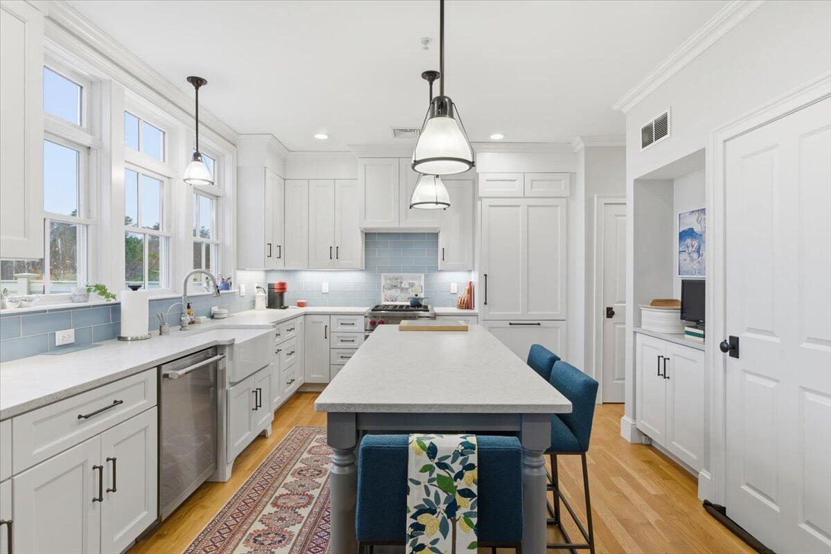 1090 Shore Road Bourne MA 02534