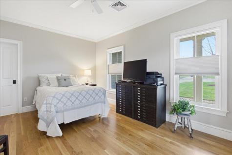 1090 Shore Road Bourne MA 02534