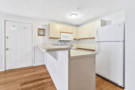 35 Ashumet Road Mashpee MA 02649
