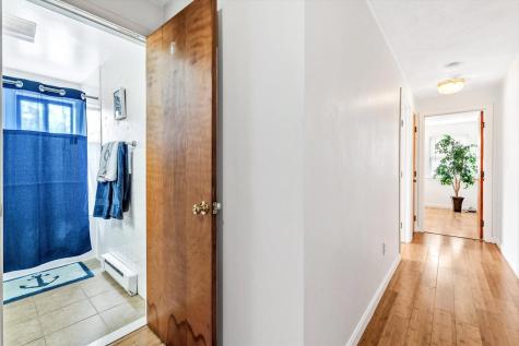 35 Ashumet Road Mashpee MA 02649