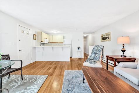 35 Ashumet Road Mashpee MA 02649