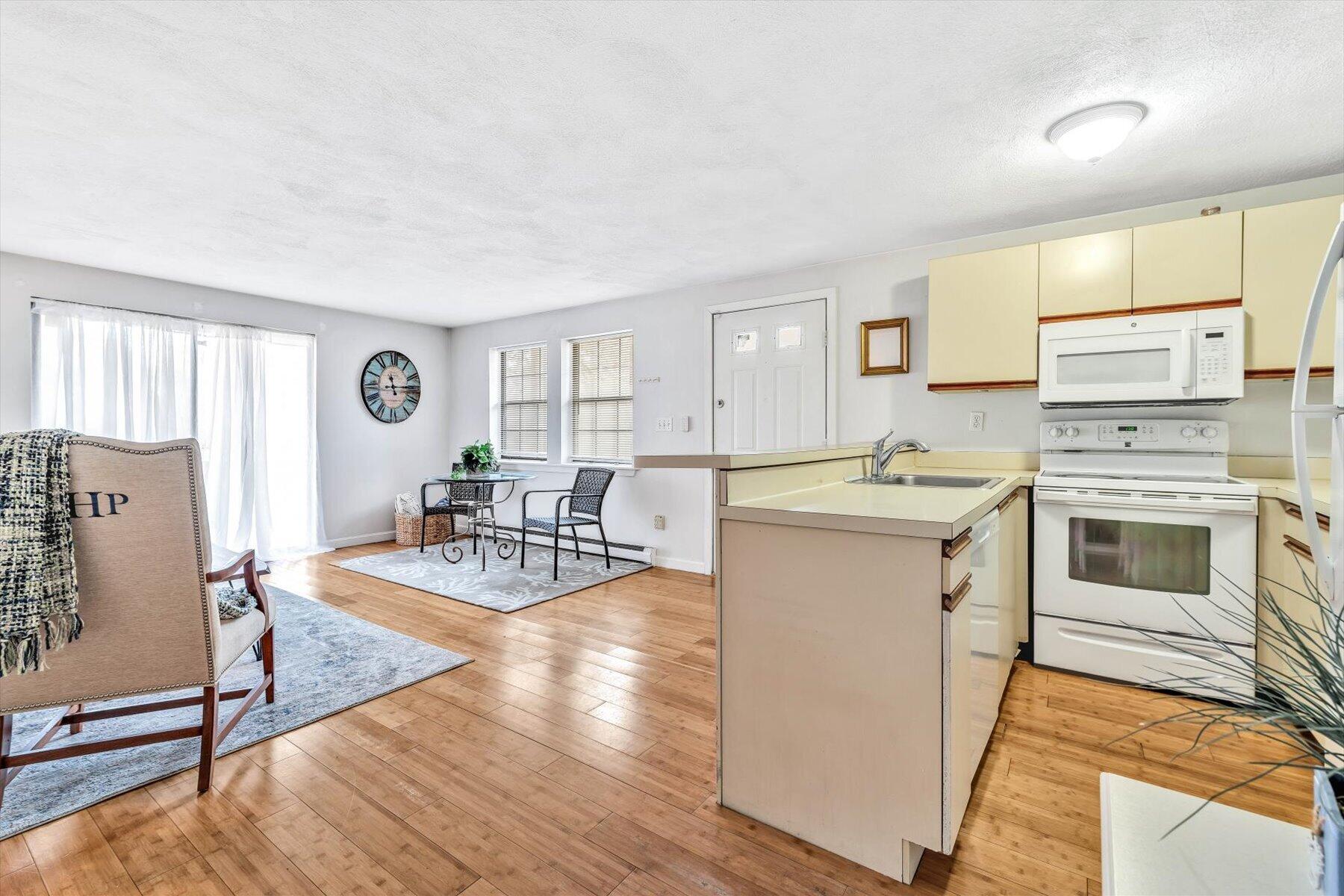 35 Ashumet Road Mashpee MA 02649
