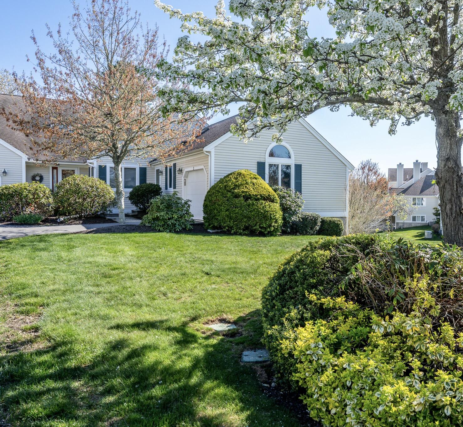 1 Ironwood Path Mashpee MA 02649