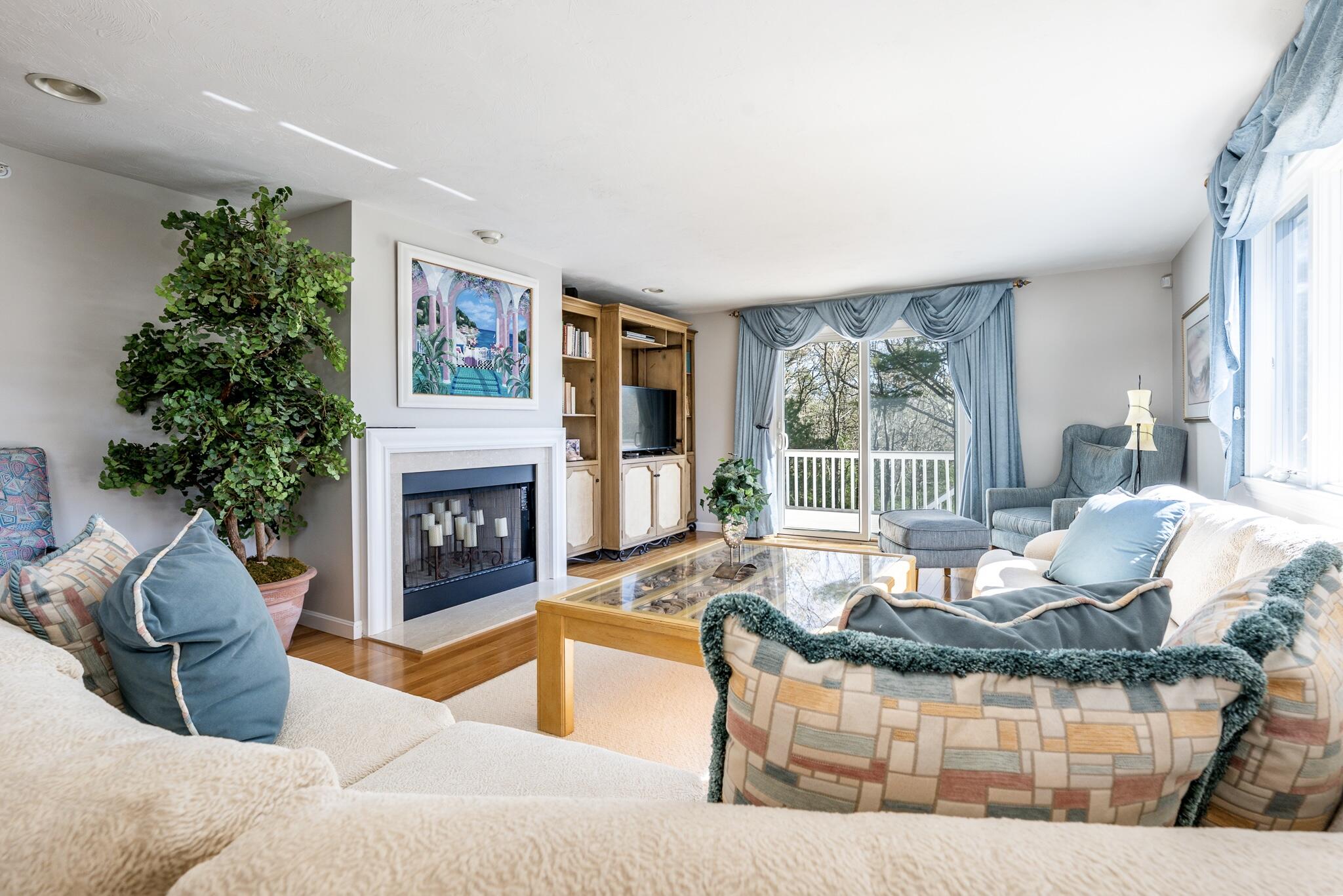 1 Ironwood Path Mashpee MA 02649