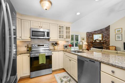 1 Seastrand Way Chatham MA 02633