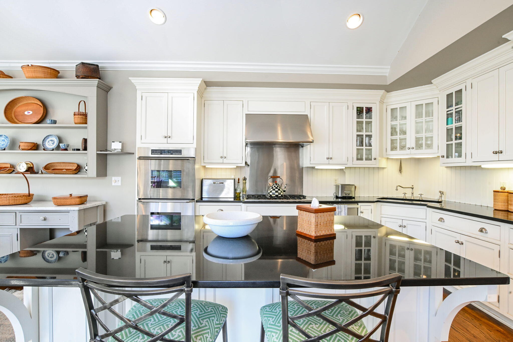 199 E Bay Road Osterville MA 02655