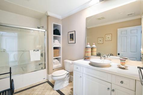 199 E Bay Road Barnstable MA 02655