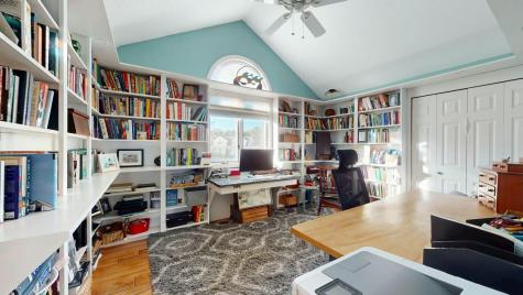 8 Seashore Park Drive Provincetown MA 02657