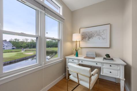 17 Bay Pointe Drive MA 02571