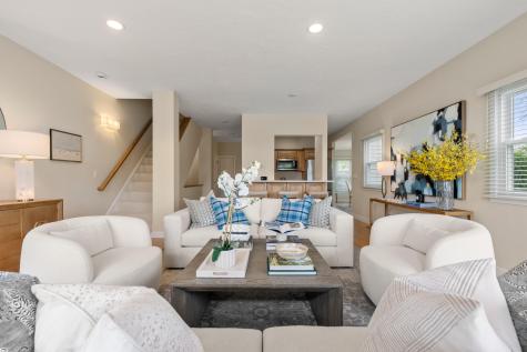 17 Bay Pointe Drive MA 02571
