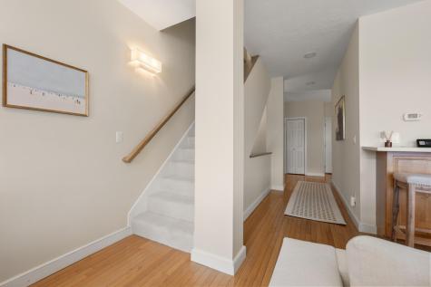 17 Bay Pointe Drive MA 02571