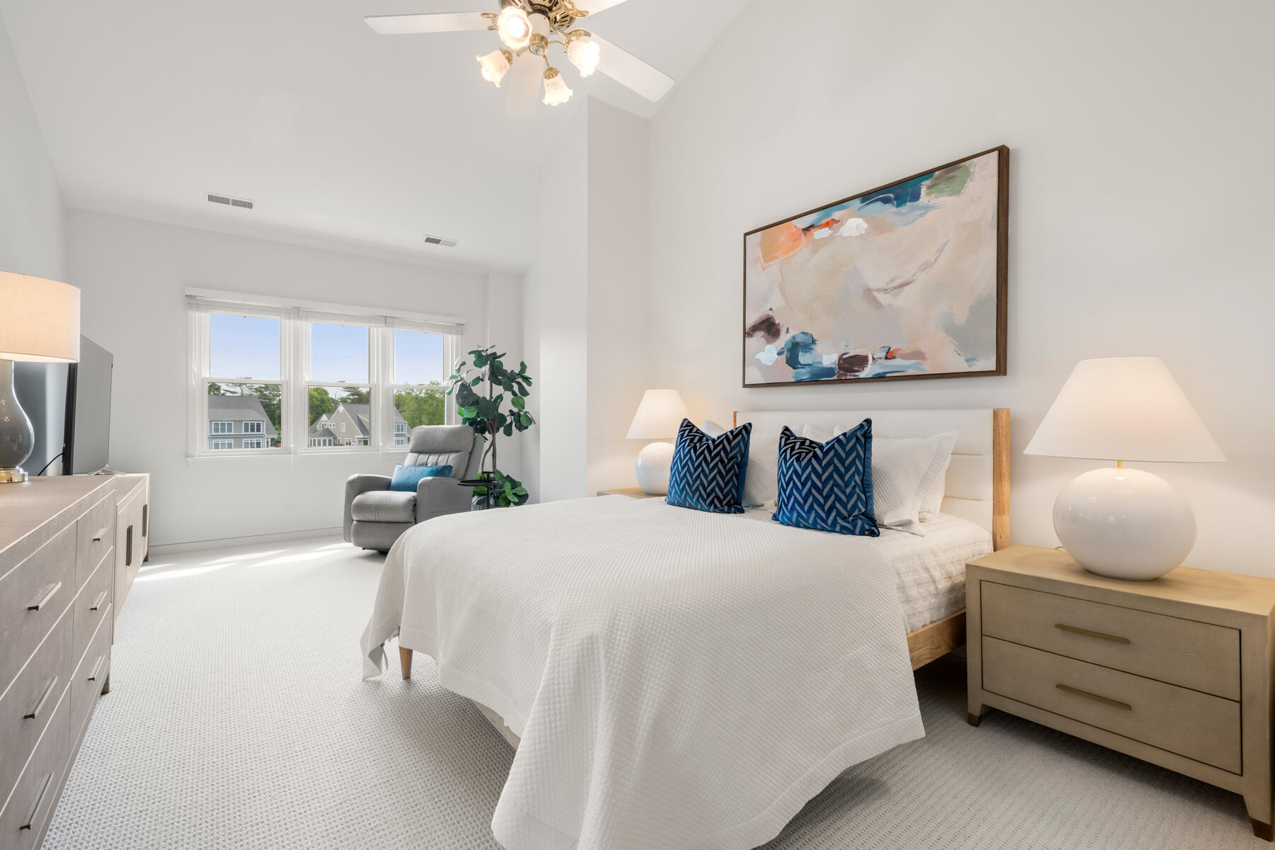 17 Bay Pointe Drive MA 02571