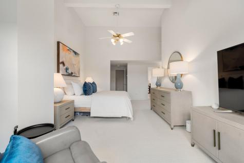 17 Bay Pointe Drive MA 02571