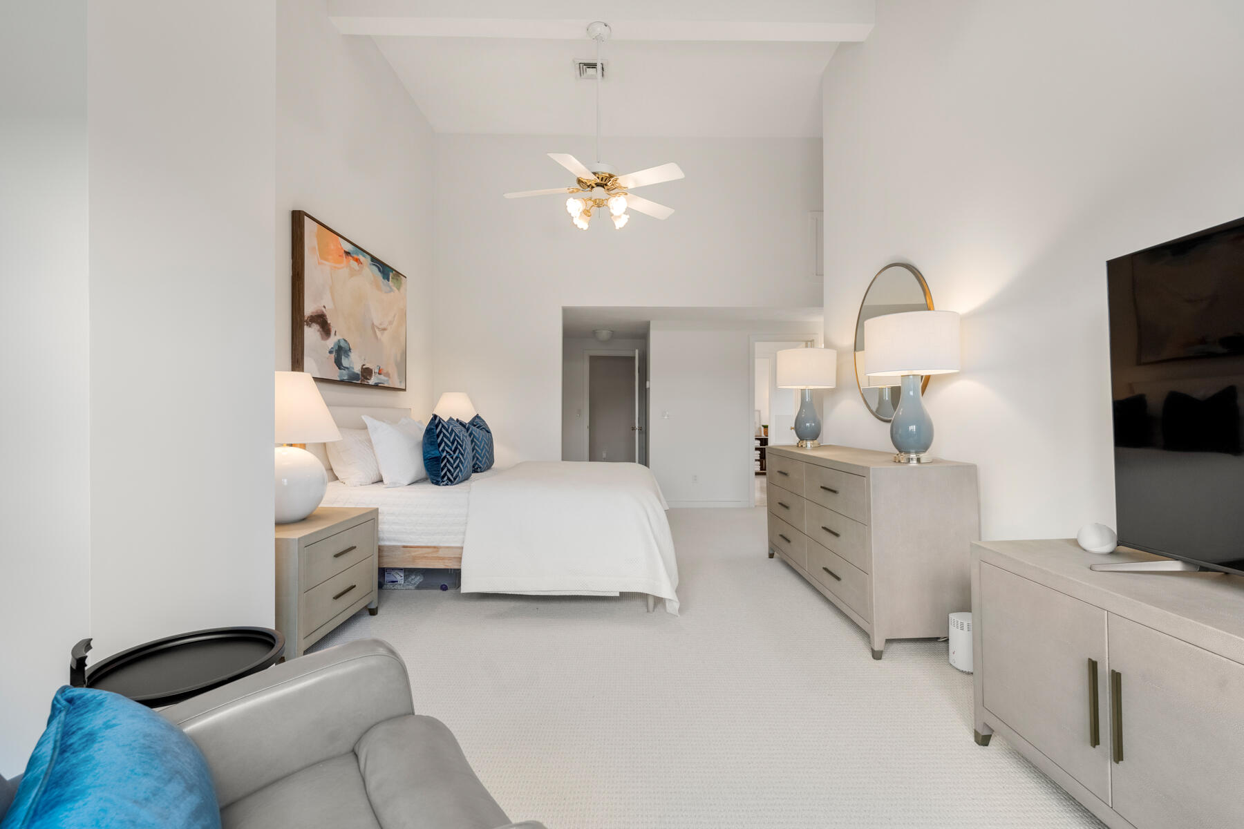 17 Bay Pointe Drive MA 02571