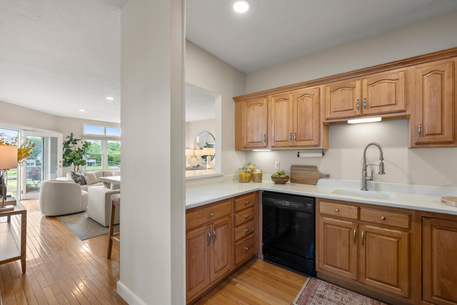 17 Bay Pointe Drive MA 02571