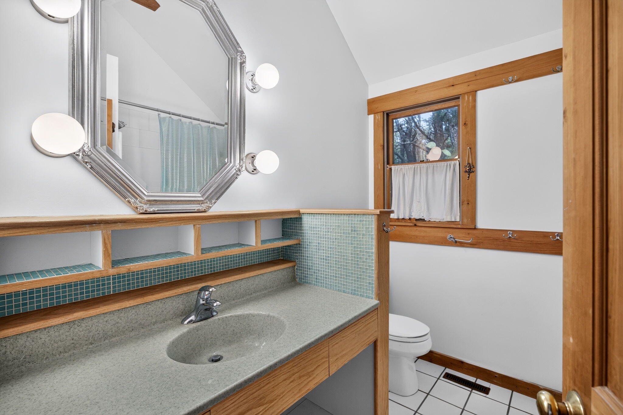 10 Seashore Park Drive Provincetown MA 02657