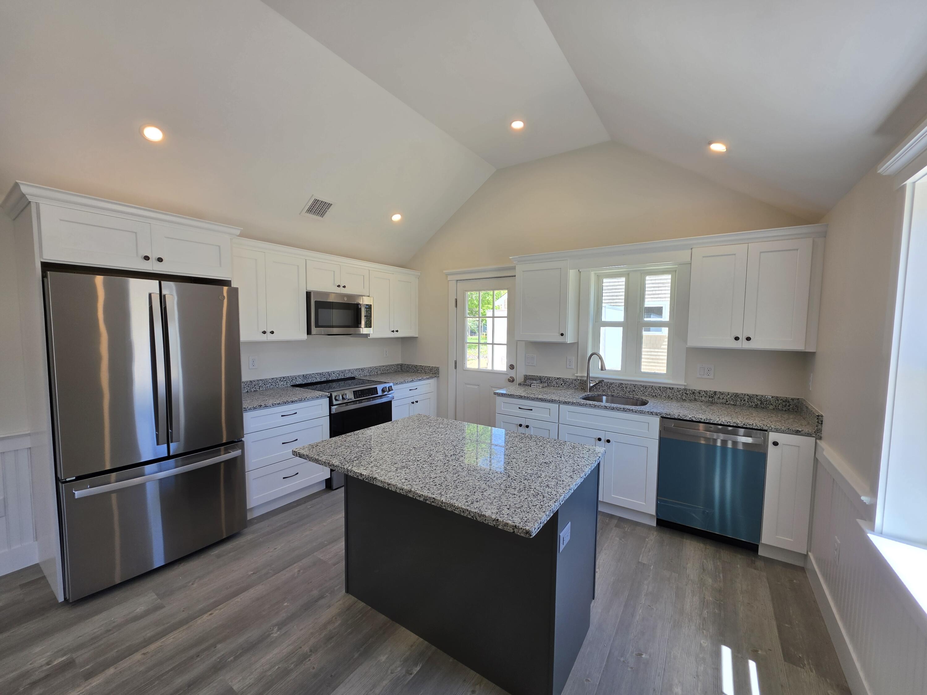 87 Acapesket Road East Falmouth MA 02536