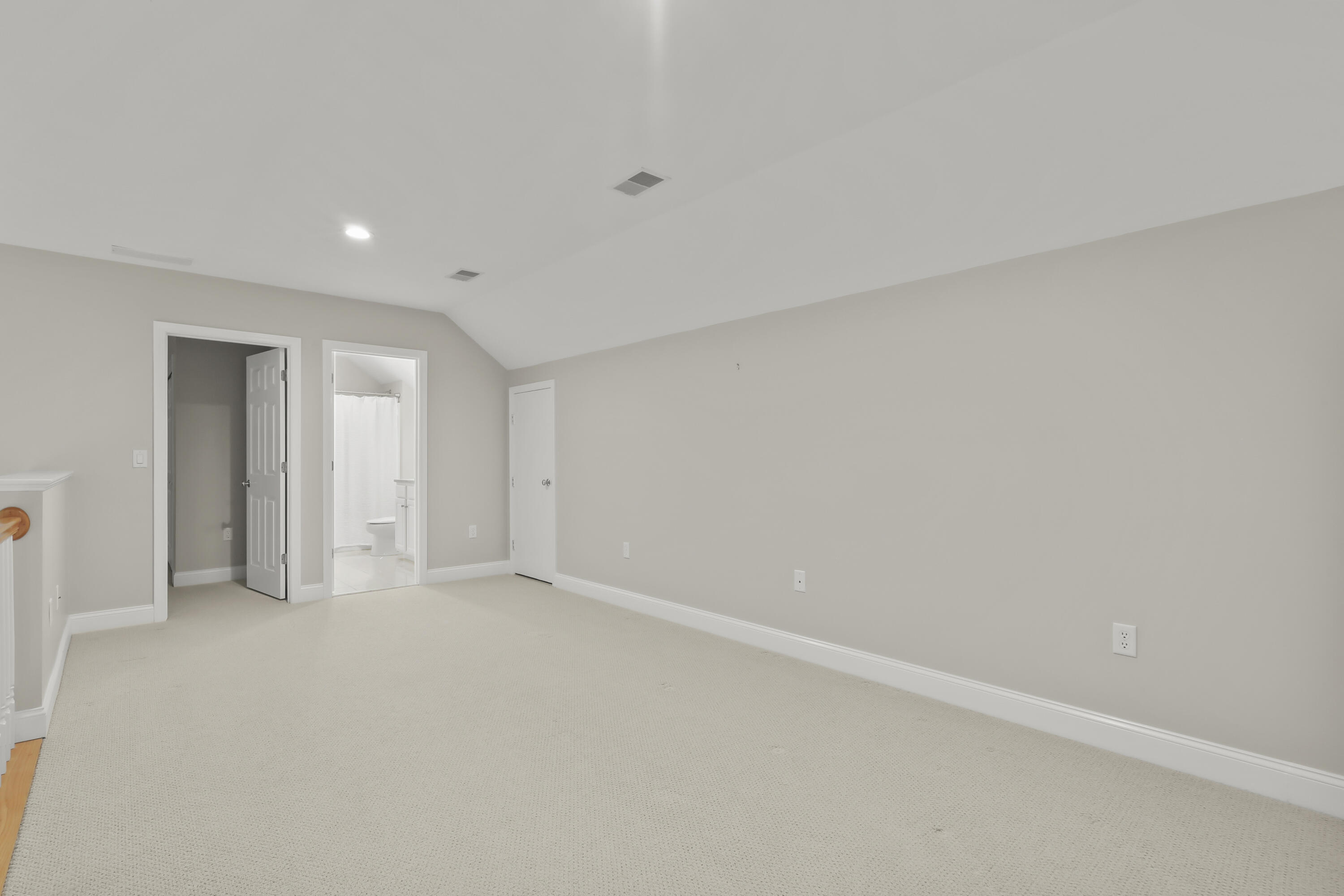1 Hollyhock Knoll Court Bourne MA 02532
