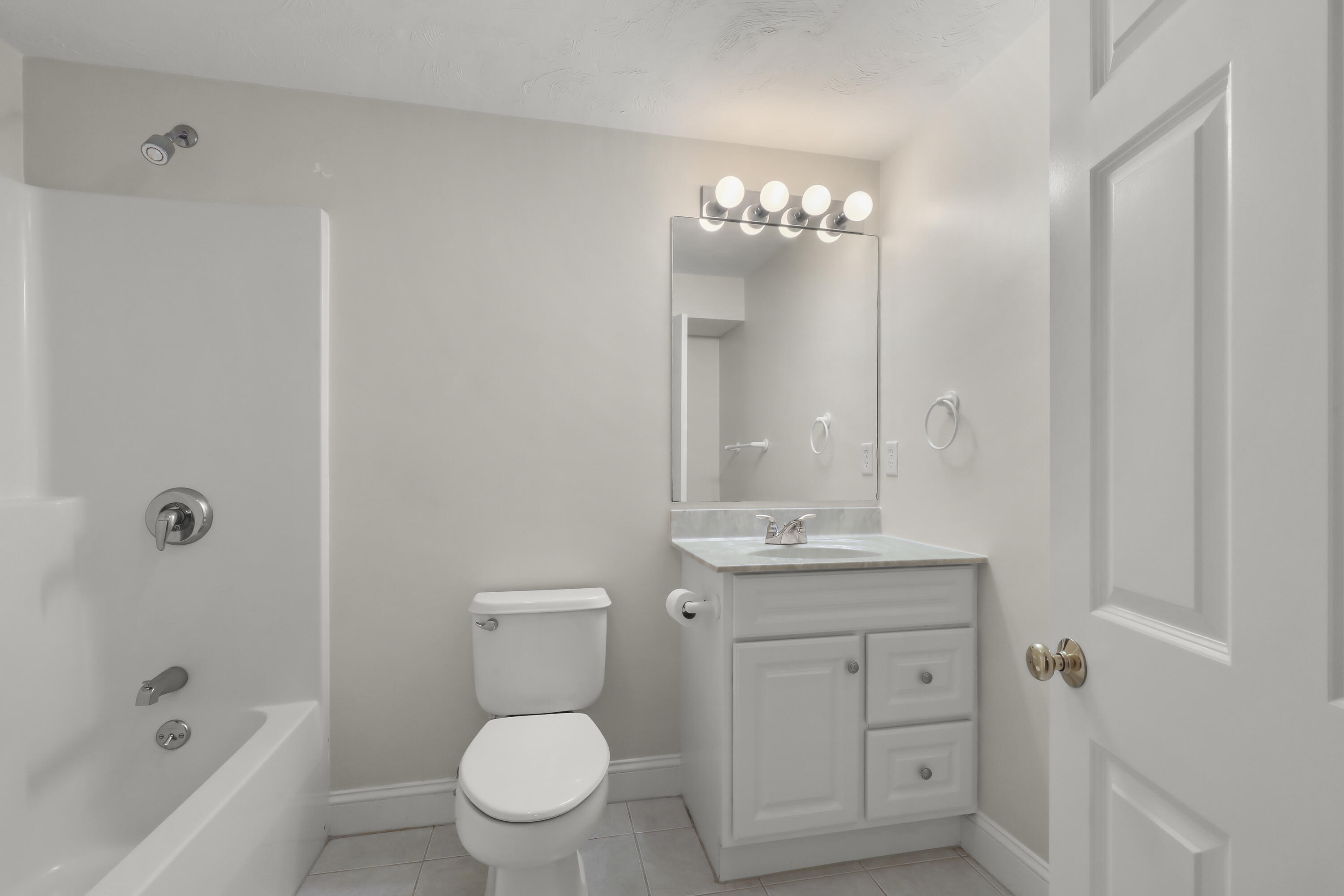 1 Hollyhock Knoll Court Bourne MA 02532