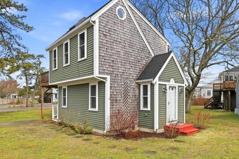 111 School Street Dennis MA 02670