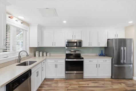 111 School Street Dennis MA 02670