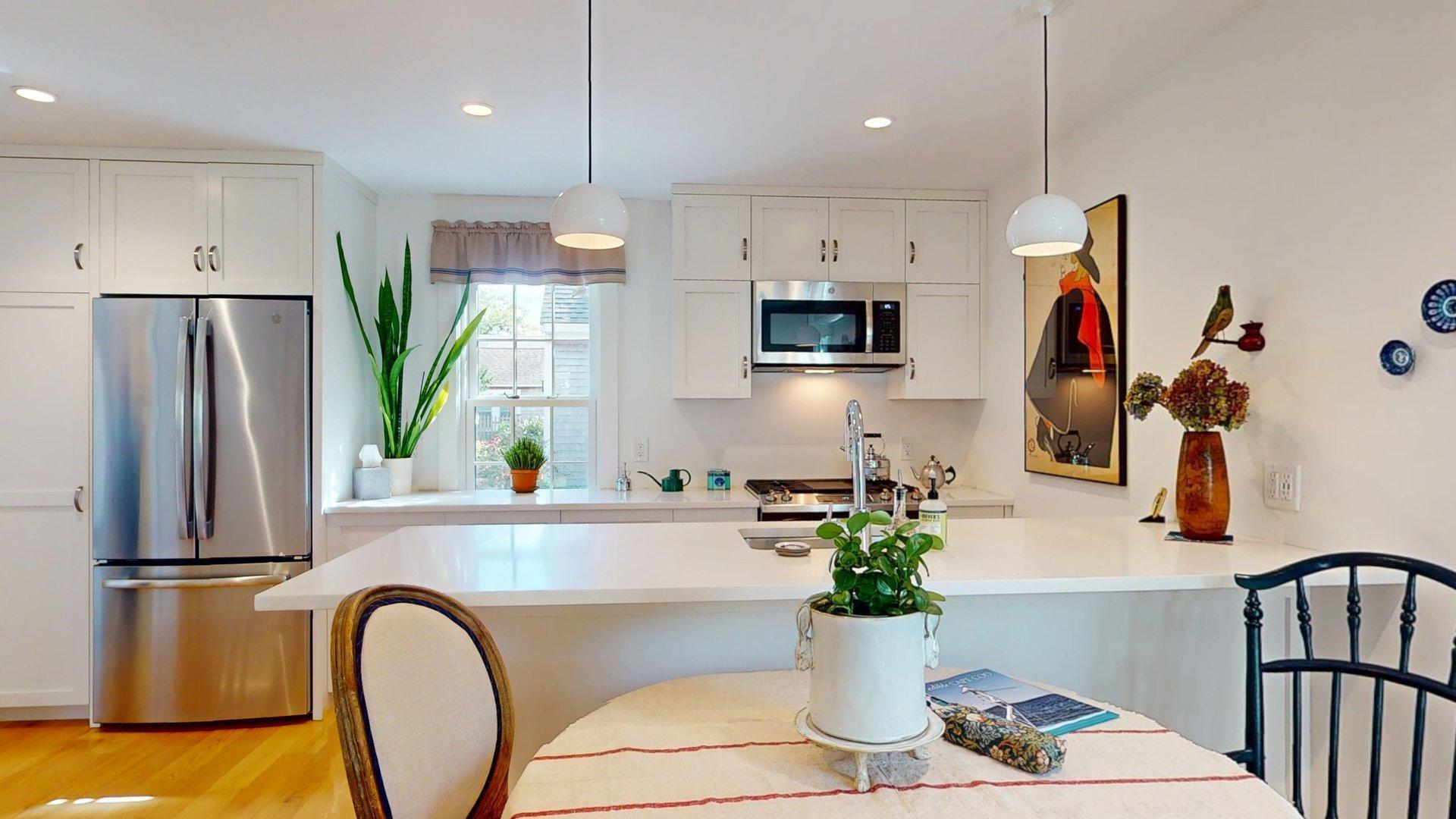 34 Pearl Street Provincetown MA 02657