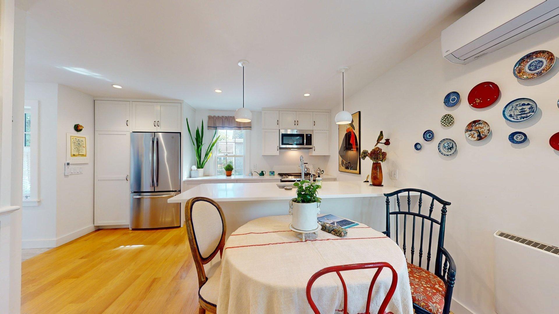 34 Pearl Street Provincetown MA 02657