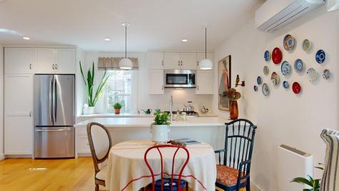 34 Pearl Street Provincetown MA 02657
