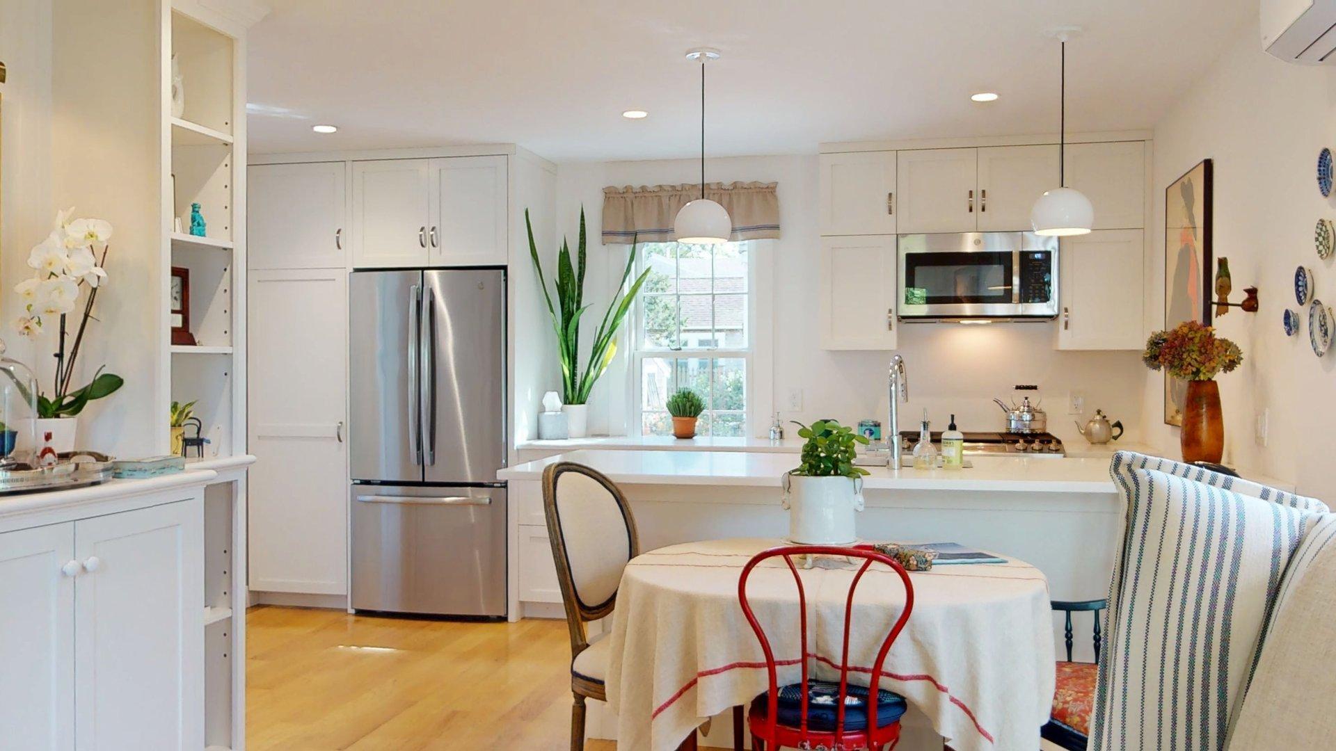 34 Pearl Street Provincetown MA 02657