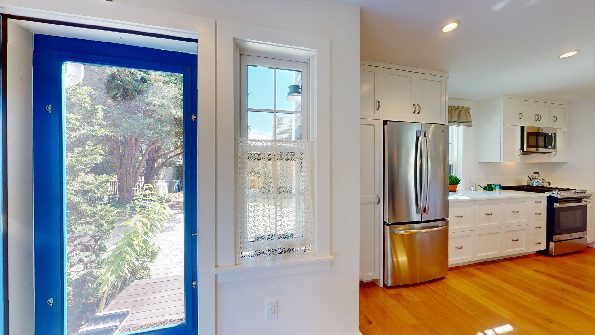 34 Pearl Street Provincetown MA 02657