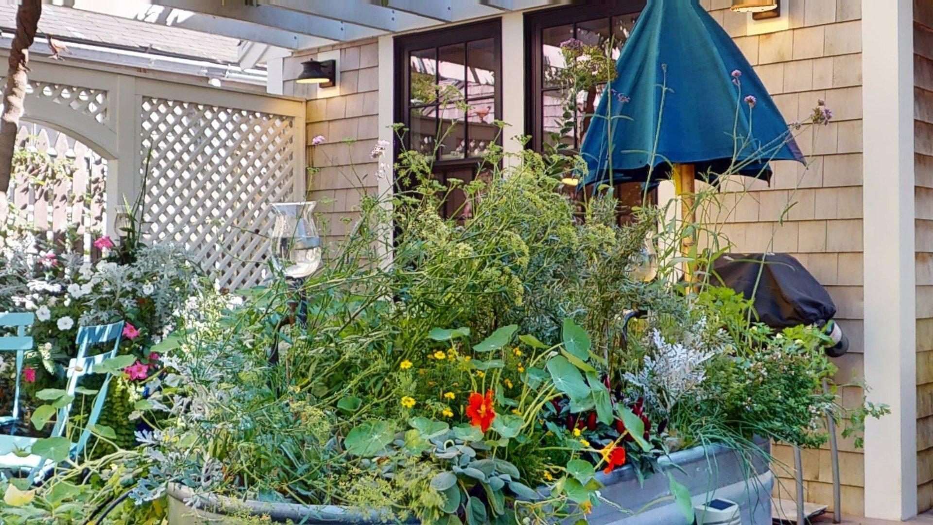 34 Pearl Street Provincetown MA 02657