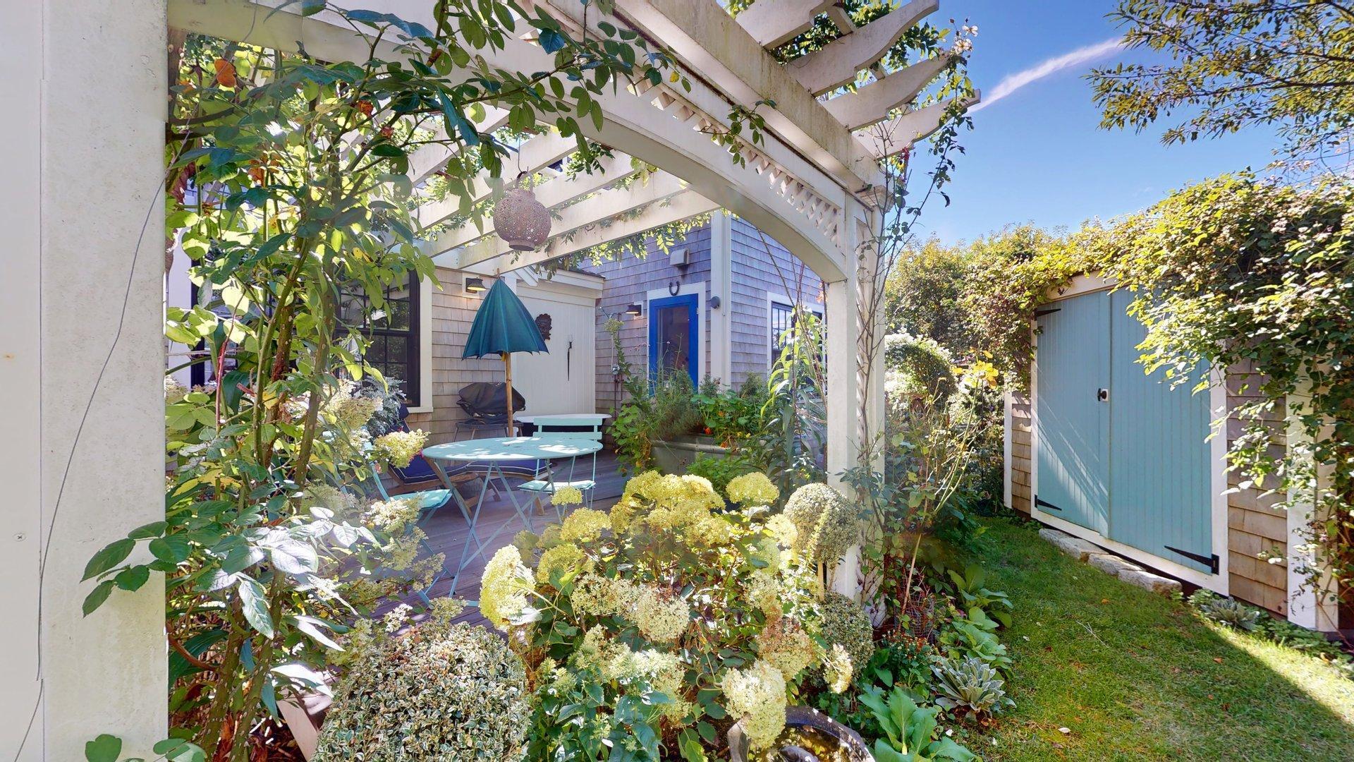 34 Pearl Street Provincetown MA 02657