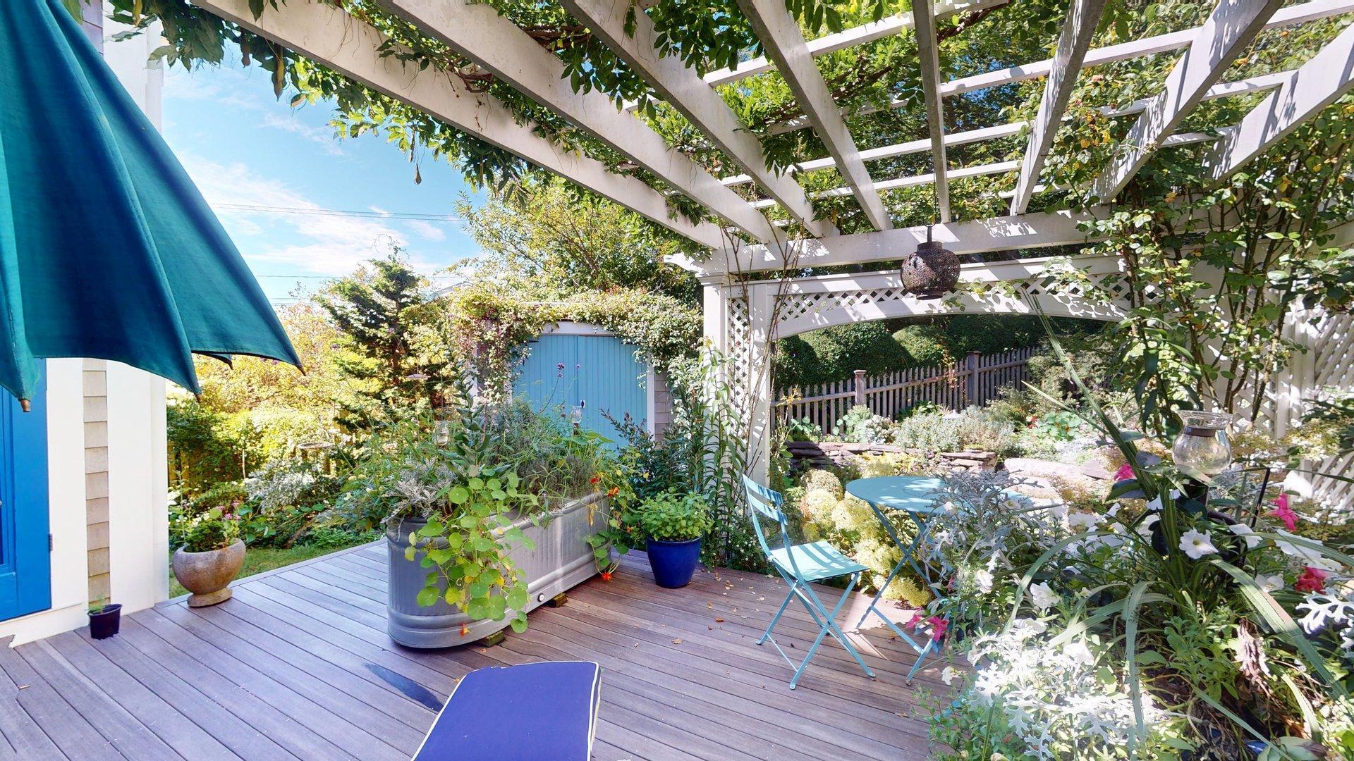 34 Pearl Street Provincetown MA 02657