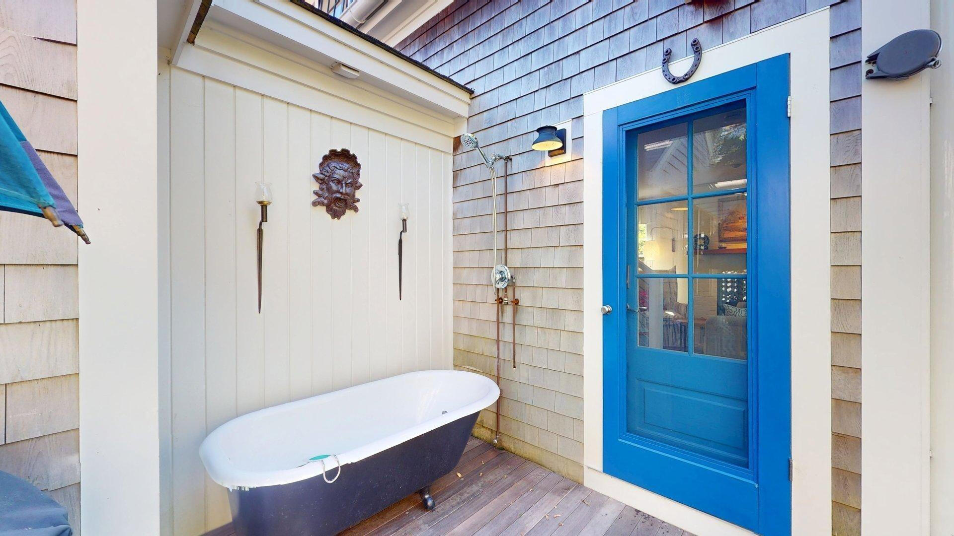 34 Pearl Street Provincetown MA 02657