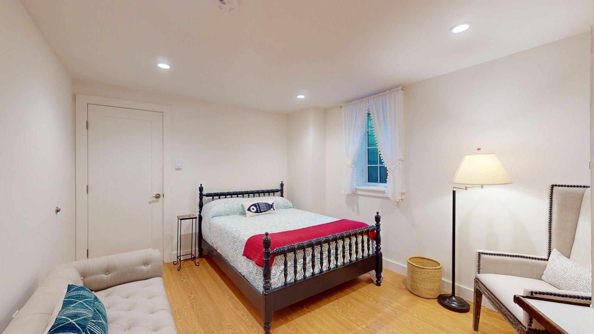 34 Pearl Street Provincetown MA 02657