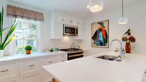 34 Pearl Street Provincetown MA 02657