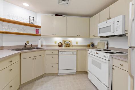 1207 Heatherwood Yarmouth MA 02675