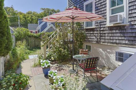 18 Standish Street Provincetown MA 02657