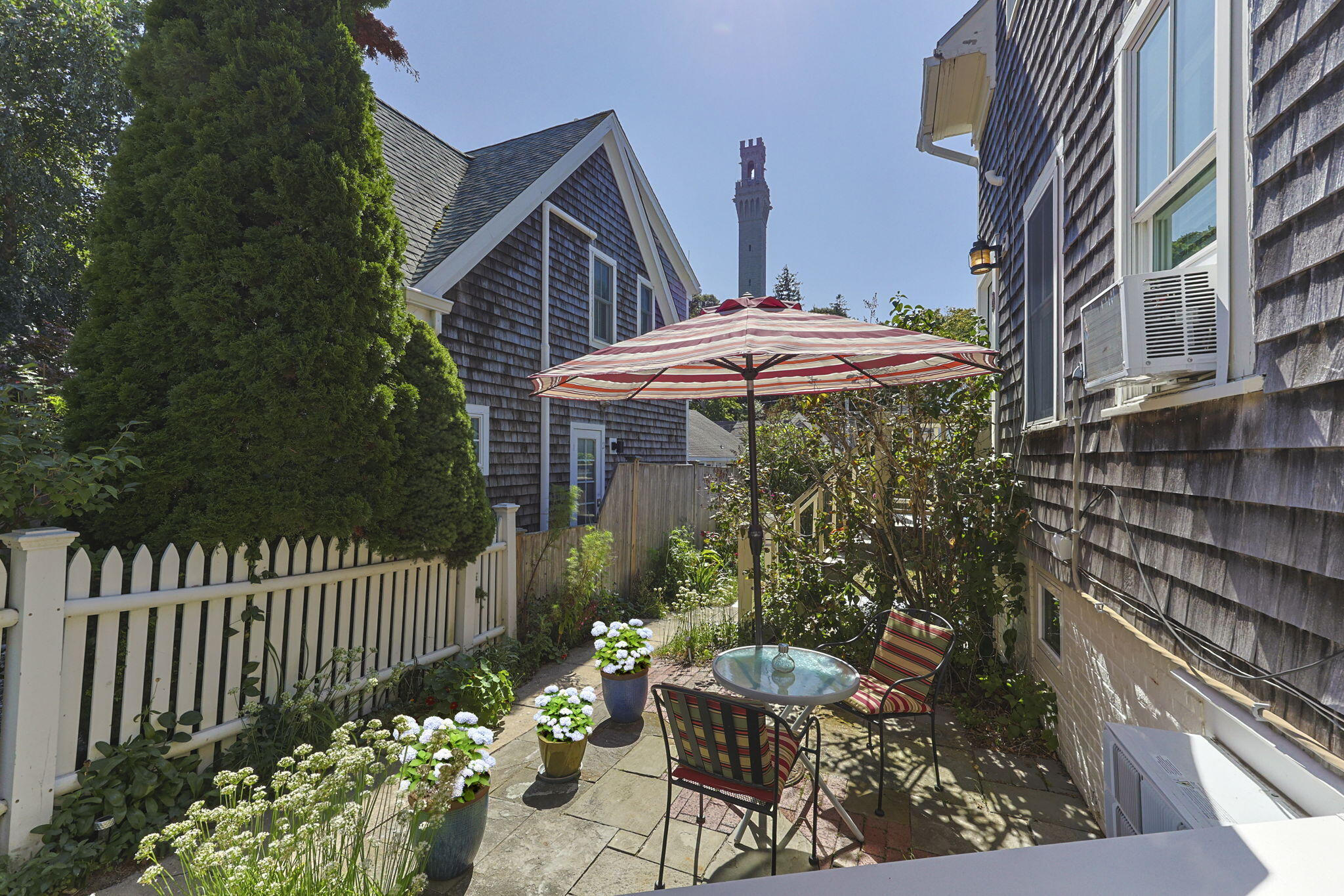 18 Standish Street Provincetown MA 02657
