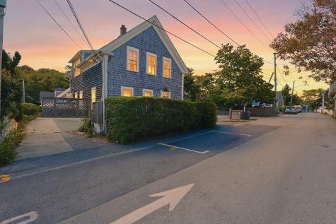 18 Standish Street Provincetown MA 02657