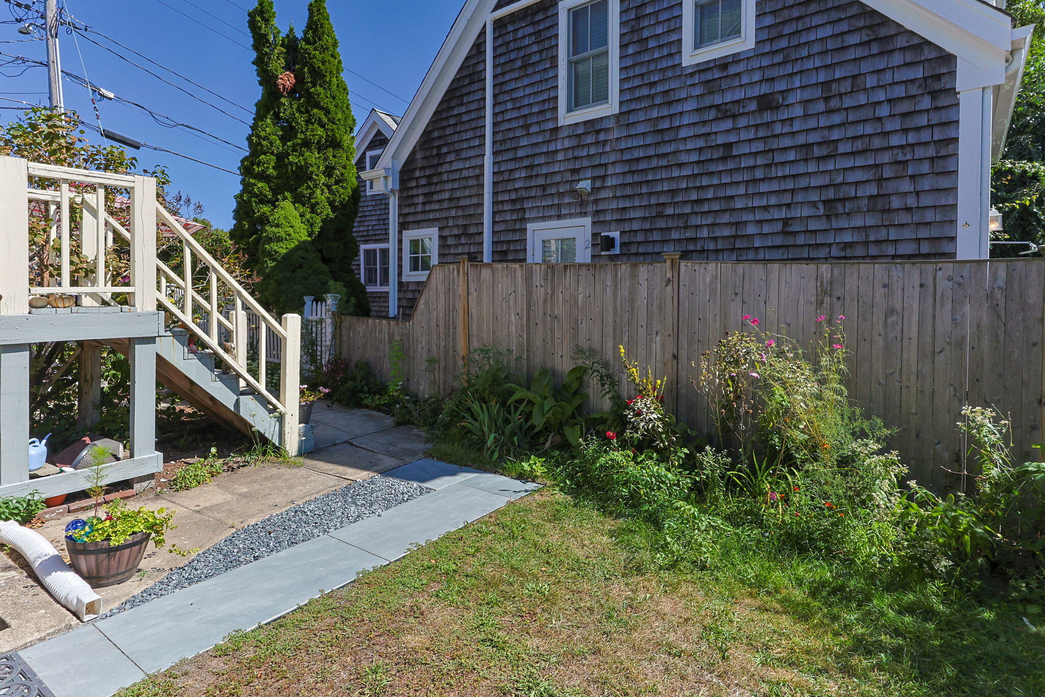 18 Standish Street Provincetown MA 02657