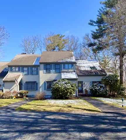 35 Santuit Pond Way Mashpee MA 02649