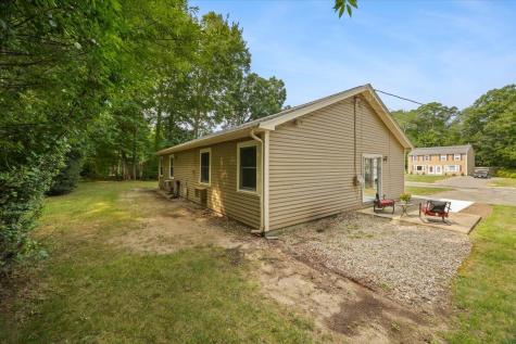 30 Old Forge Road Bridgewater MA 02324
