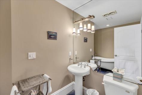 220 Dunrobin Road Mashpee MA 02649