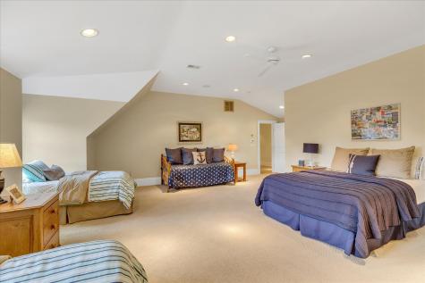 220 Dunrobin Road Mashpee MA 02649