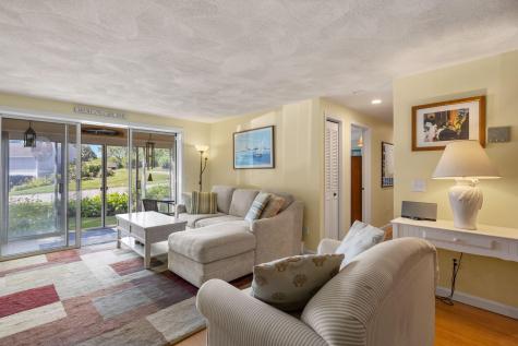 31 Highview Drive Sandwich MA 02563