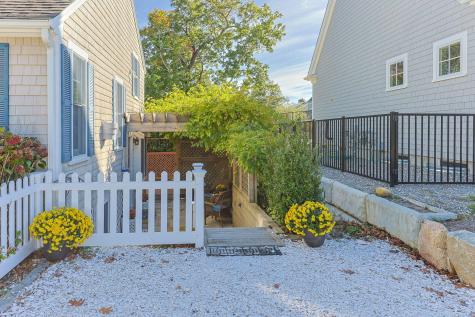 13 South Street Osterville MA 02655