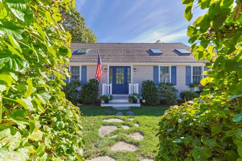 13 South Street Osterville MA 02655