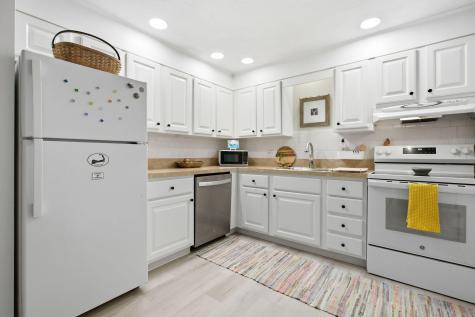 159 Center Street Dennis MA 02639