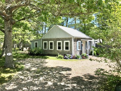 90 Seaview Avenue South Yarmouth MA 02664
